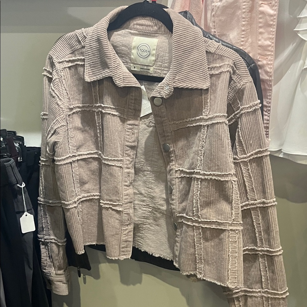Stoosh Women's Textured Beige Jean Jacket